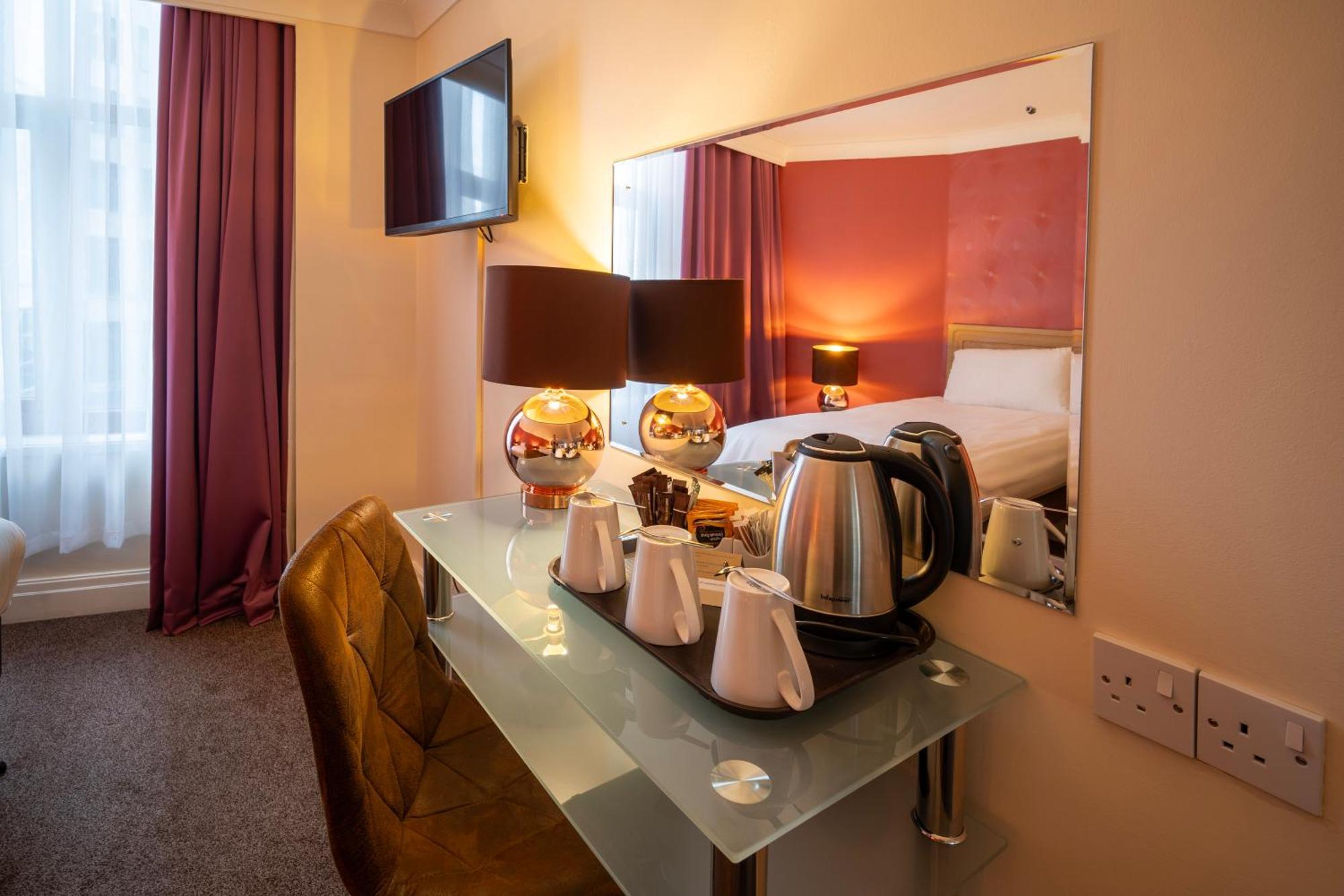 Sachas Hotel Манчестер Экстерьер фото