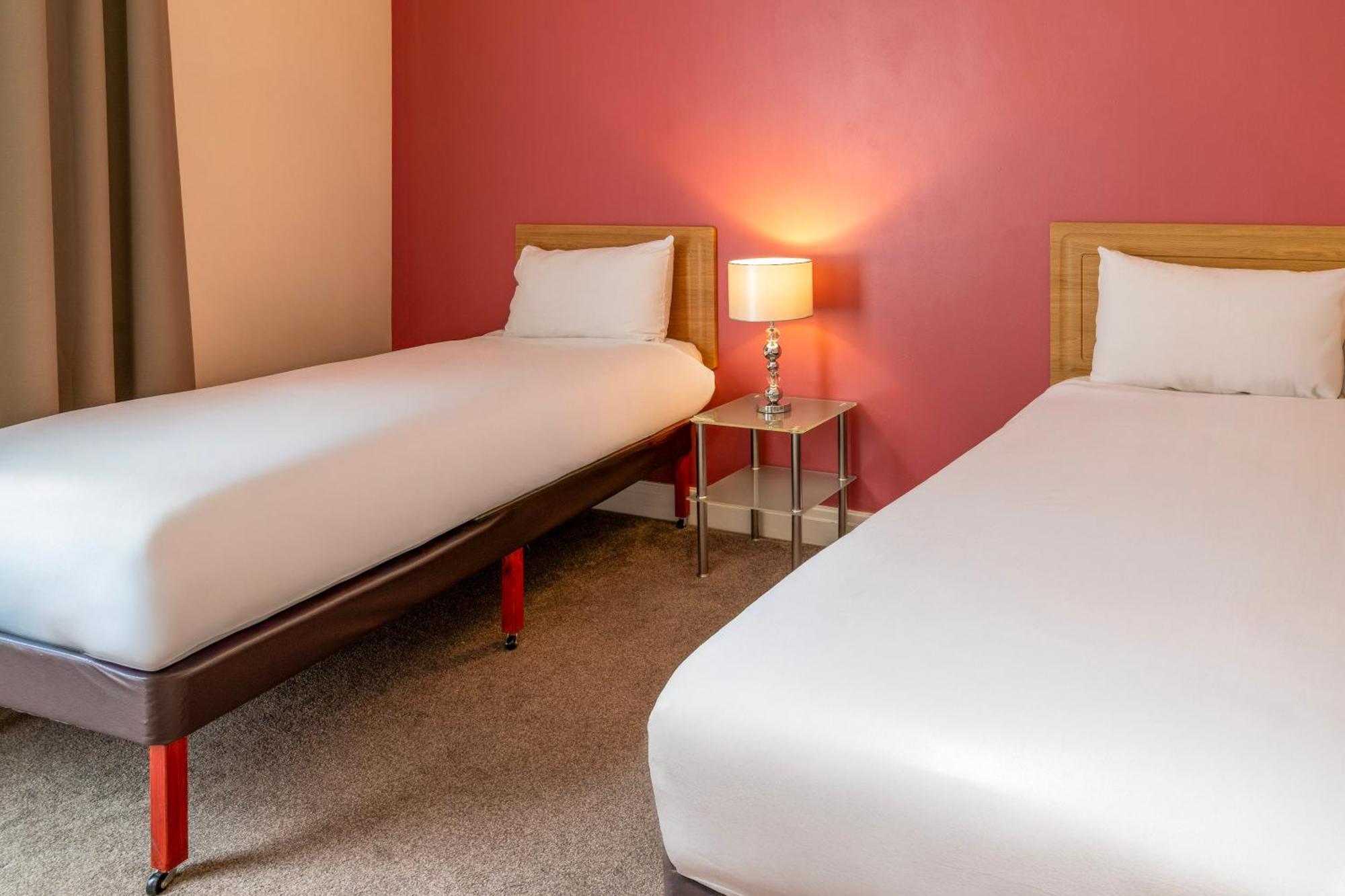 Sachas Hotel Манчестер Экстерьер фото